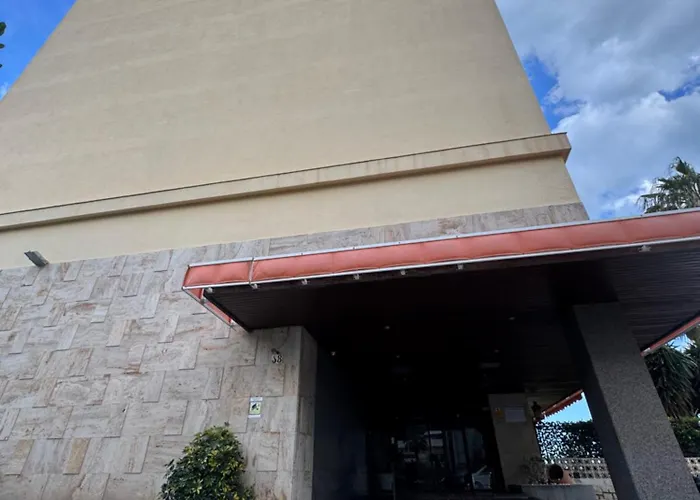 La Roca Balcon Al Mar Проживание в семье *